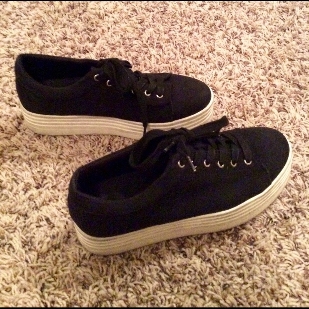 Forever 21 shoes